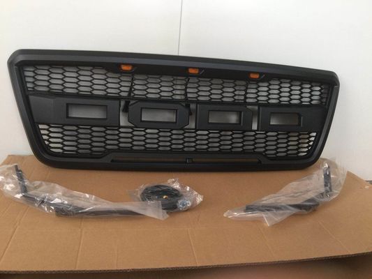 自動車の性能向上のためにカスタマイズされた耐久性のある車前グリル