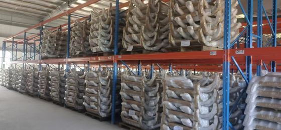 新しいEasy Car フロントステンレス スタール フロントバンパー ブルバー ライト付き トヨタ ヒルックス ビゴ レボ ロッコ 日産 NP300 ナバラ イスズウ 三?? フォルクスワーゲン フォード F150 ラプター レンジャー