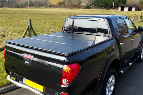 OEMの製造業者の卸し売りアルミニウム三重トラックの荷台 カバーHilux Revoのための10分の容易な取付け
