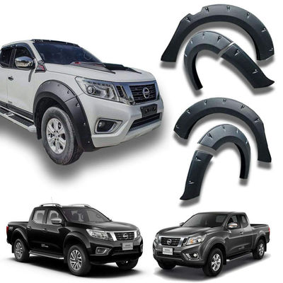 117*24*70cmのサイズの積み込みのフェンダーの火炎信号はNavara NP300のために、注文のフェンダー急に燃え上がります