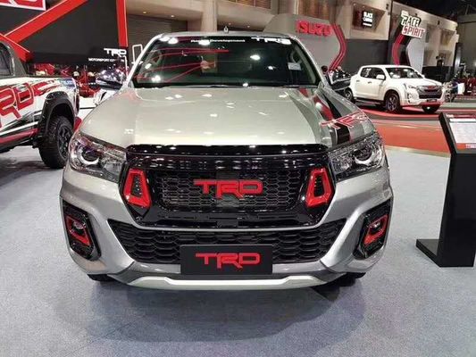 OEMの製造業者卸し売りTRDの改装ボディ キットはトヨタ・ハイラックスRevoのための前部監視をトラックで運ぶ