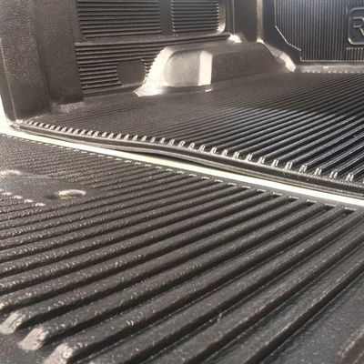 Dongsui OEM 4X4車の付属品のトラックの荷台はさみ金カバーHDPEの倍のタクシーBedliner