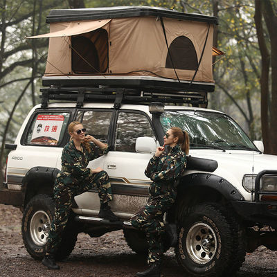 4x4 4Wd自動ポップアップ開いた車の屋根のテント