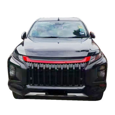 三菱・トライトンL200 2019のための4x4 ABS自動車部品L200の黒のグリル2020 2021年
