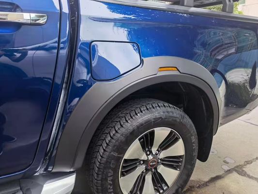 4x4車の側面の付属品の黒いABS DMAX 2020+のためのプラスチック フェンダーの火炎信号は取りあげる