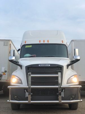 Dongsui工場製 頑丈なセミトラックバンパー 鹿ガード Freightliner Cascadia For Volvo International Prostar Kenworth Peterbilt Mack Pinnacle用